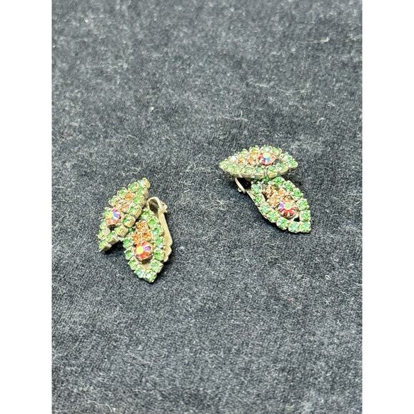 Weiss Jewelry - Vintage WEISS Green Aurora Borealis Glass Stones Crescent Leaf Clip Earrings 1"